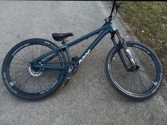 Rose the bruce dirt jumper