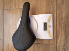 Predam sedla - fizik, selle italia, fabric