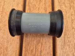 Stredové zloženie FSA pressfit 19mm