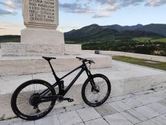 YT Izzo Core 3