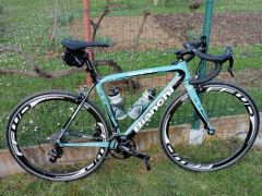 Predám cestný bicykel Bianchi