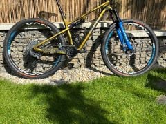 Suncycle podium