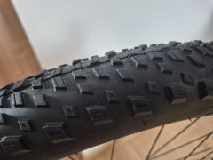 Predám predné MTB koleso Syncros X18 29 takmer nové