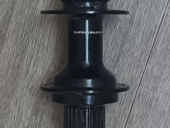 MTB zadný náboj Shimano MT 410-B