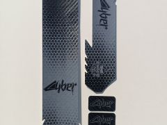 Nové ochranné nálepky na rám bicykla.,