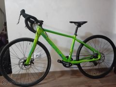 Juniorský cestný cyklokrosový/gravel bicykel