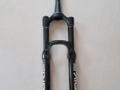 Najnovší Lyrik Ultimate Charger 3.1 RC2 29&quot; 160mm Boost