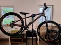 Kellys whip 30