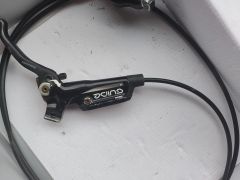 Predám zadnú a prednú brzdu Sram Guide R 4piston