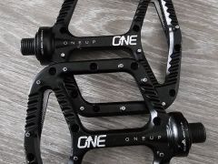 OneUp black