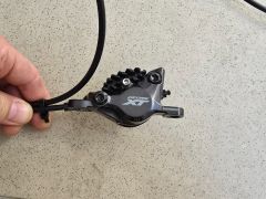 Shimano Deore XT Br-M8110 zadná Br-M8100 predná