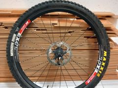 DT Swiss Ex471,Bontrager XXX