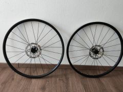 Predám kolesá Bontanger Paradigm SL