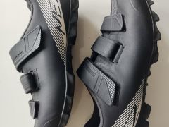 Tretry Shimano Sh-Me200, vel. 41