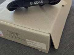 Prodam nove sedlo Brooks cambium C17 carved