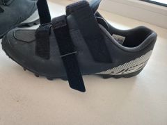 Predám Tretry Shimano Sh-Me200