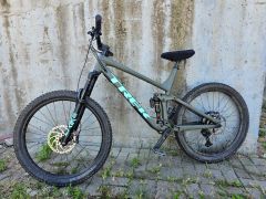 Trek remedy 8 XL, 2023 nový