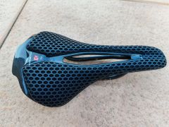 3D tlacene sedlo 253x 140mm