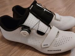 Cestné tretry Bontrager Velocis 44