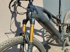 Karbónový Raymond r.2024 (velk. L )