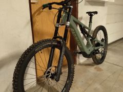 Specialized Kenevo Expert 700wh (velk. S5)