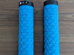 Kellys KLS gripy, 122 g, azure blue