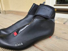 Fizik Artica R5 tretry, black/black