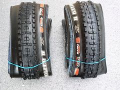 Maxxis High Roller II kevlar, 3C, TR, takmer nové