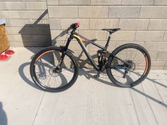 Predám Kellys slanger 10 karbon 29''