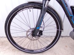 28" Merida Espresso Sport ebike Bosch motor, disc brake, 8-speed hub gear In good condition. With ke