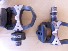 For sale Favero Assioma Uno Power Meter Watt meter pedal set