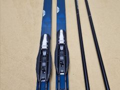 Fischer bežky 199 cm 1x použité &amp; karbónové paličky