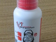 Nový preventivní tmel proti propíchnutí pneumatik Caffélatex Effeto Mariposa 250ml