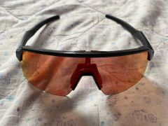 Oakley Sutro Lite