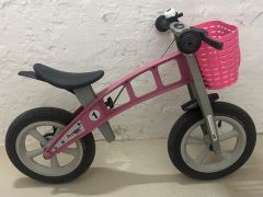Firstbike Ruzovy s kosikom a adaptermi