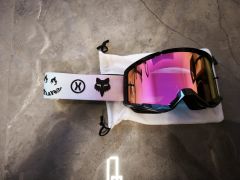 Cyklistické okuliare Fox Racing Main Hello Future black/pink/mirror