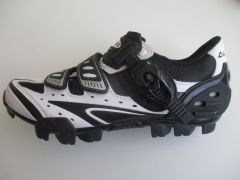 MTB biele tretry veľ.  40