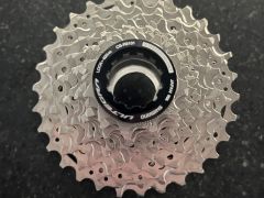 Predám cestnú kazetu Shimano ultegra 11-30/ 12s Cs-R8101 úplne nová zhodená z nového bicykla