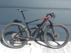 Giant XTC Advanced 29 1, Karbónové kolesá,  komponenty XT