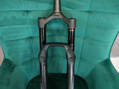 Rs pike select debon air