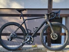 Canyon Ultimate CF SL Disc 8.0 Aero
