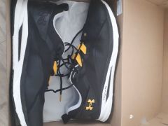 Under Armour hovr flux