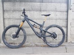 Santa cruz nomad cc - XT pohon a brzdy