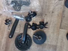 Sada Shimano 3x8