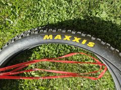 Pášte Maxxis