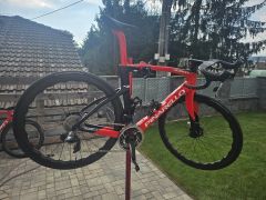 Pinarello Dogma F Sram Red AXS bicykel, sonic red