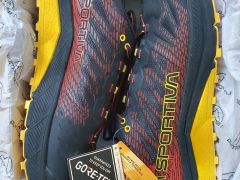 La Sportiva Jackal II Goretex Black/Yellow 48 Trailová bežecká obuv