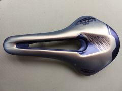 Selle San Marco Shortfit 2.0 Open-Fit Racing Wide sedlo, 155 mm, iridescent gold