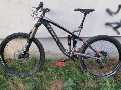 Trek Slash 8 , veľkosť M