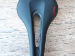 Selle San Marco GrouND short Carbon FX sedlo, narrow